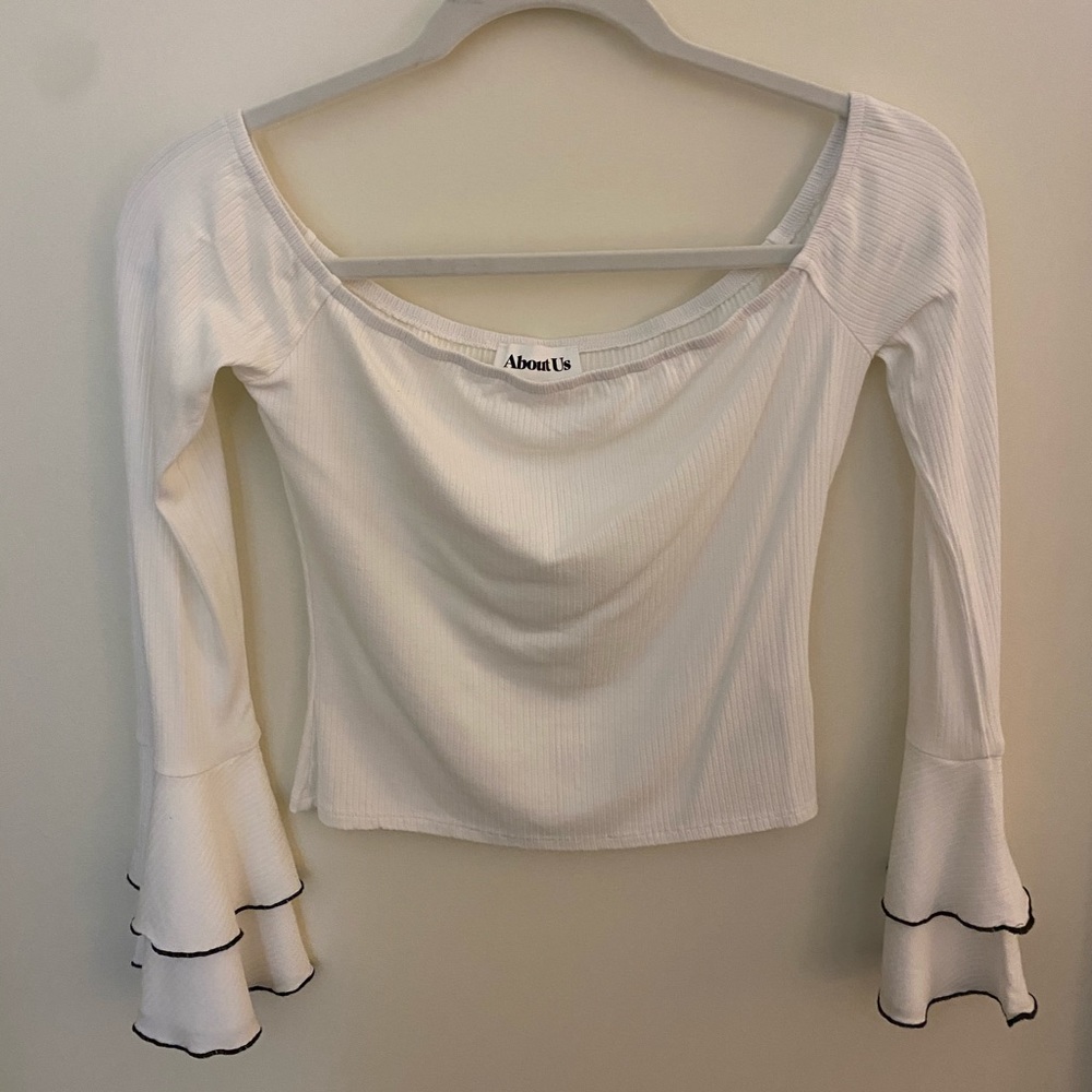 About Us White Top
